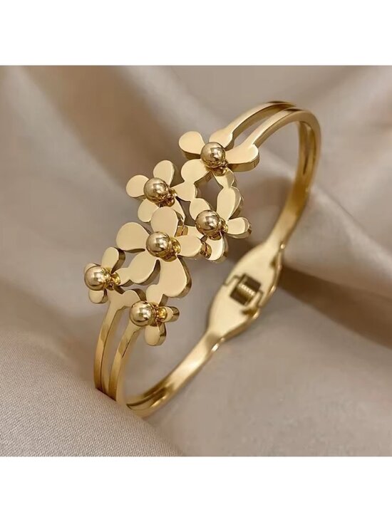 Anthropologie Jewelry - Classic Gold Floral Bangle Bracelet